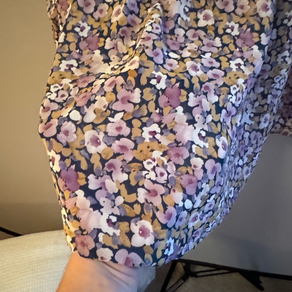 Women's Split Neck Floral Print Blouse Purple Size 3X NWT - Picture 4 of 7